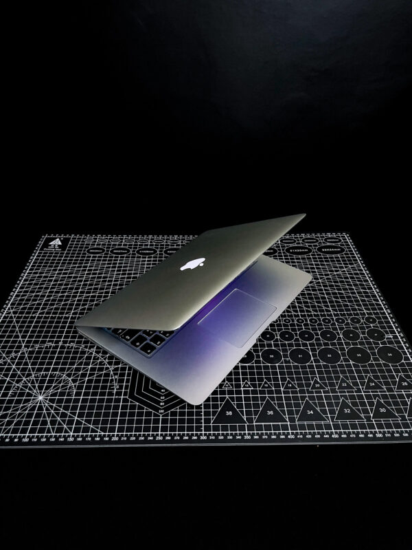 Macbook Air i5 2017 - Imagen 4