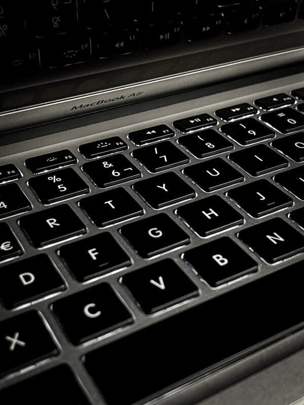 Macbook Air i5 2017 - Imagen 8
