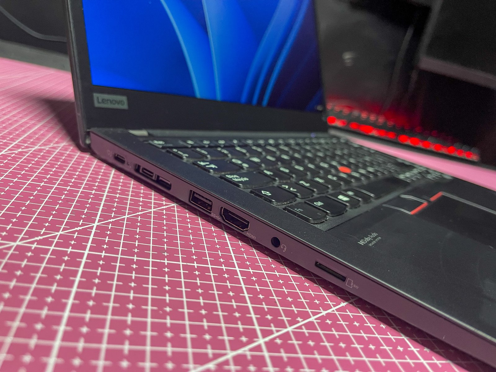 LENOVO THINKPAD T14 GEN2 - Imagen 5