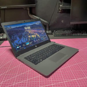 HP 245 G7